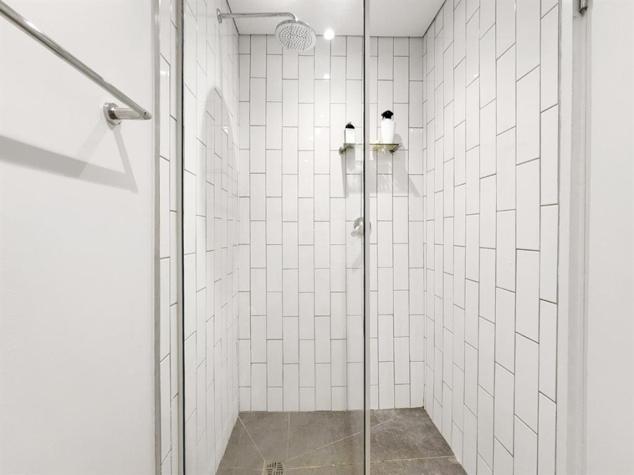 To Let 1 Bedroom Property for Rent in Woodstock Western Cape